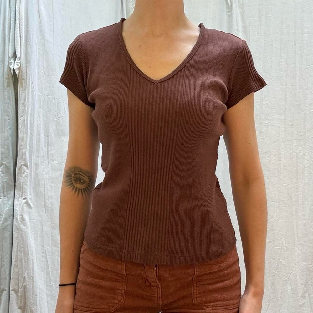 Brown V-Neck Ribbed Women's‎ Short Sleeve Sweater Y2K Academia Vibes